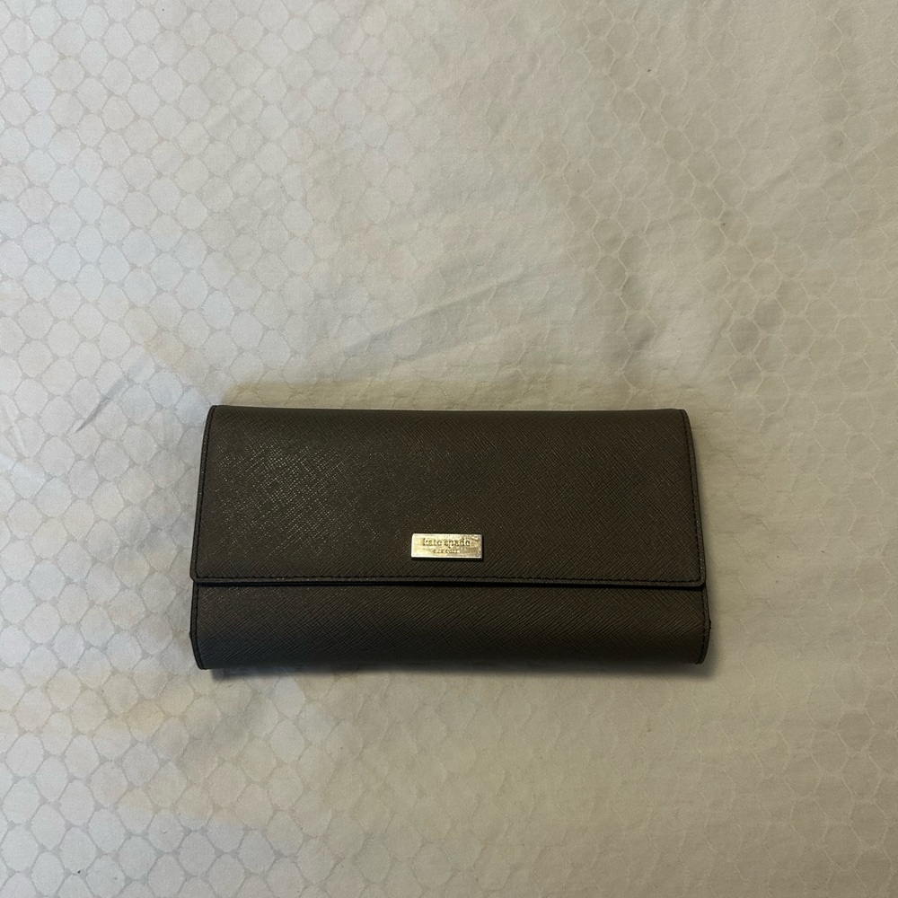 Kate Spade, Sophisticated Gray Wallet with Silver Detail